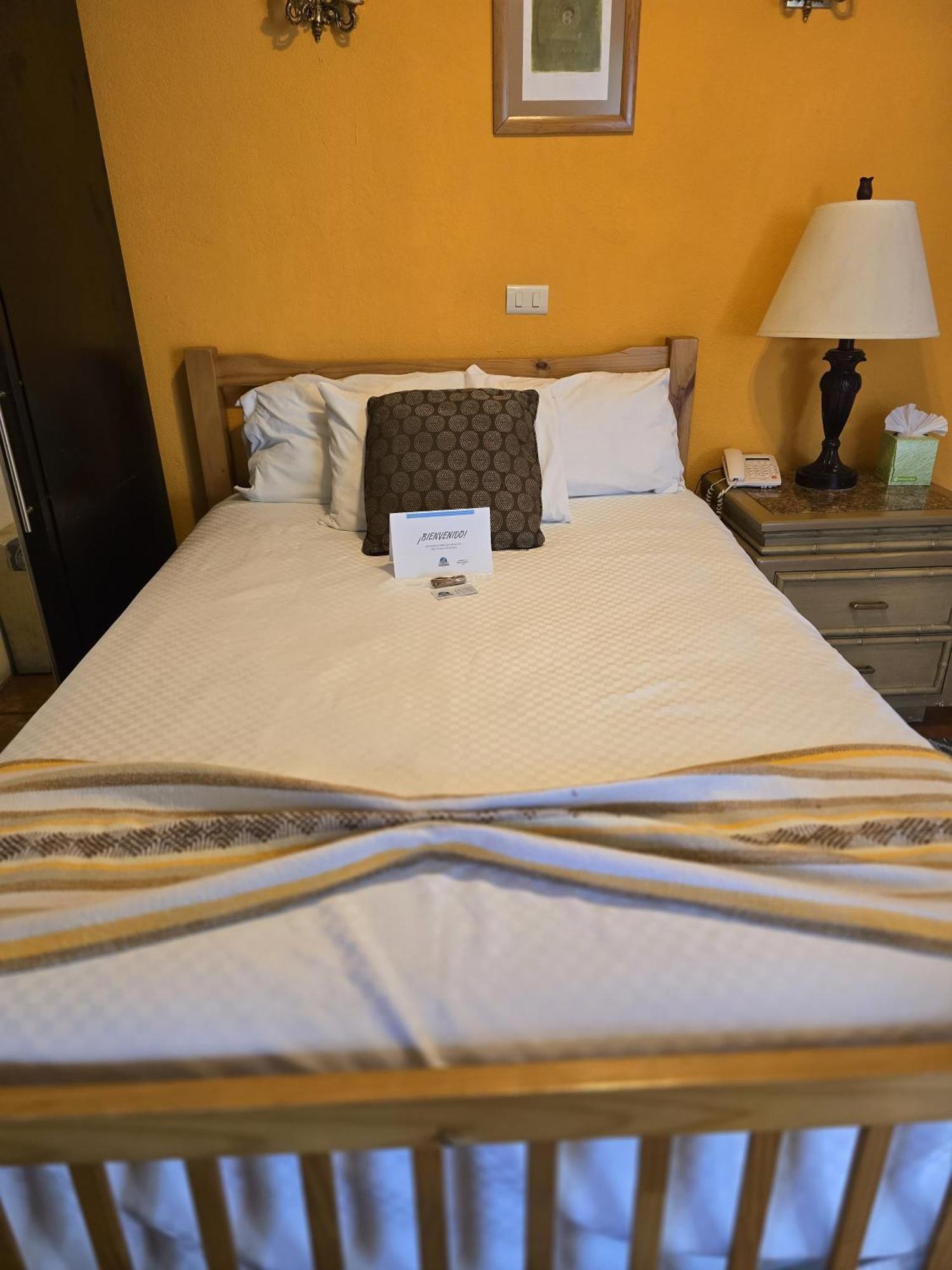 Hotel Boutique El Viejo Mundo هيدالجو ديل بارال المظهر الخارجي الصورة