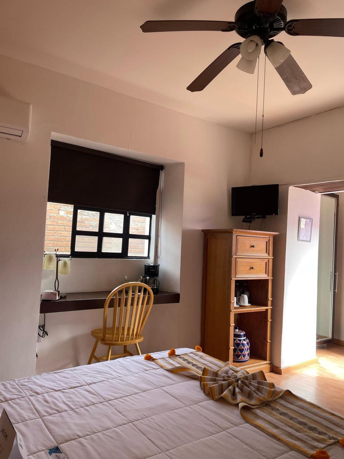 Hotel Boutique El Viejo Mundo هيدالجو ديل بارال المظهر الخارجي الصورة